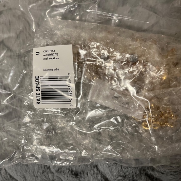 Kate Spade Brilliant Blooming Flower Necklace - Picture 5 of 10